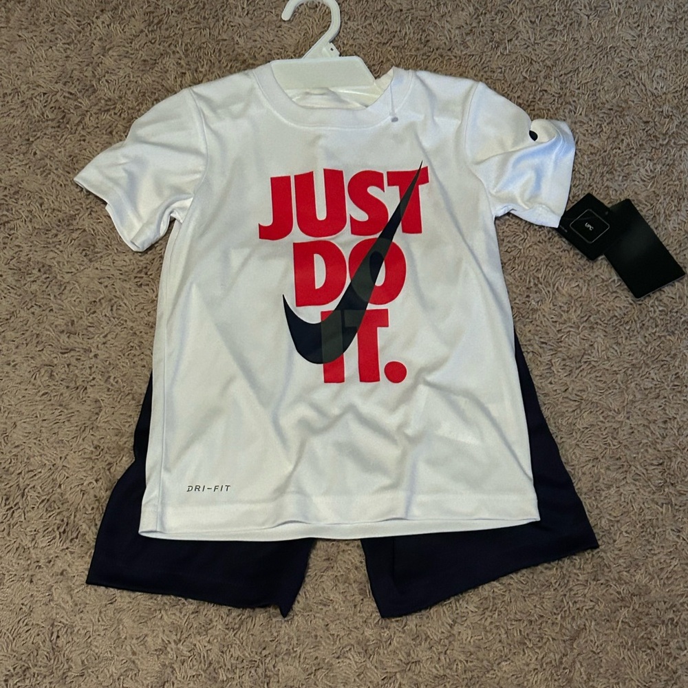 Nike Kids White and Red Graphic Shirt/Short Set